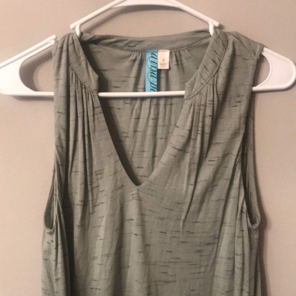 Dress - Picture 3 of 4